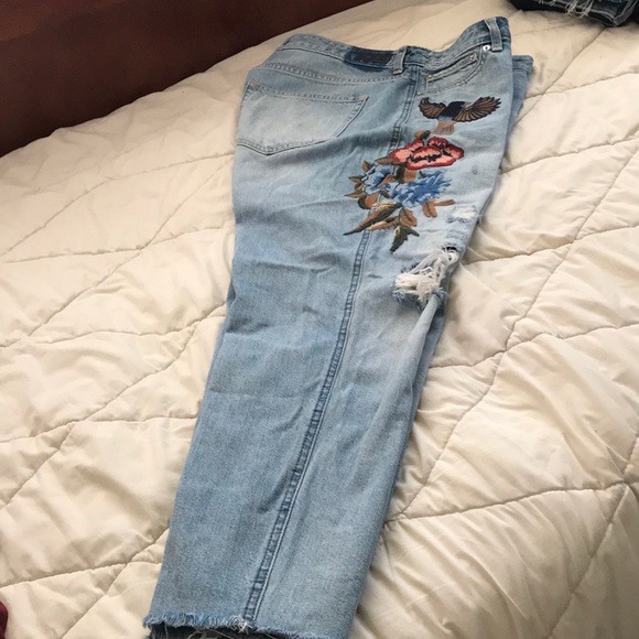 abercrombie and fitch embroidered jeans